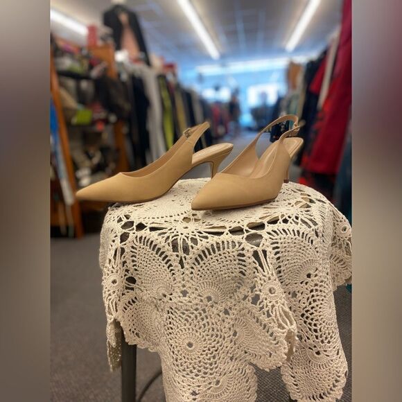 Ladies Formal Dress Shoes - Misc Size - Picture 5 of 5